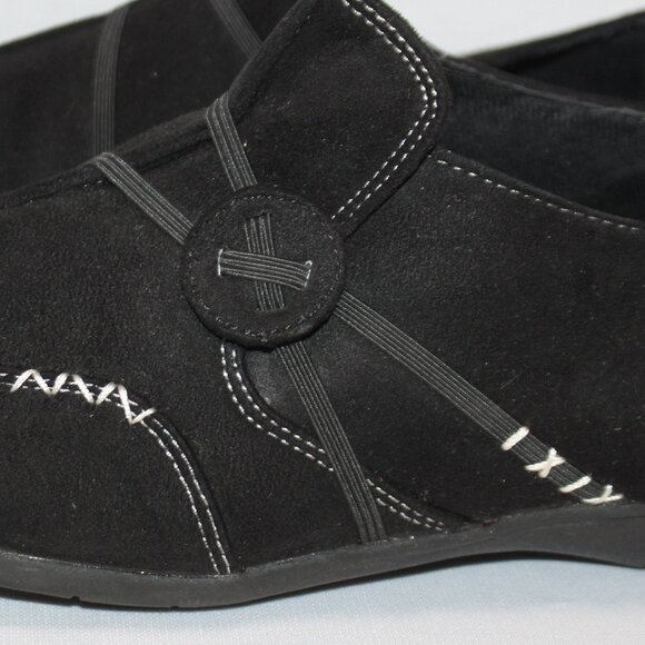 Classique Faux Suede Slip-On Shoes - Picture 5 of 15